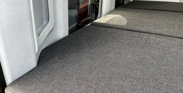 Volkswagen Grand California 680 Freitragende Matratze